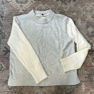 Banana Republic color block mid-weight sweater